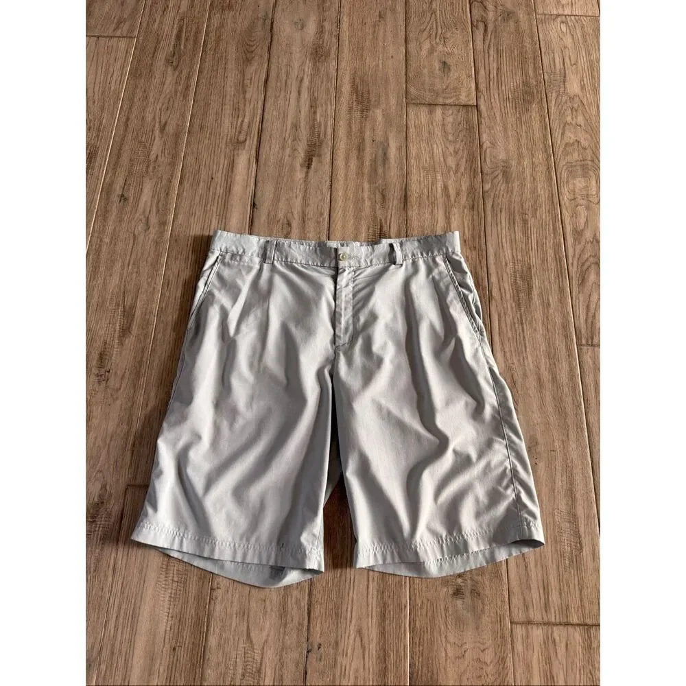 Men’s Nike Gray Golf Shorts 36